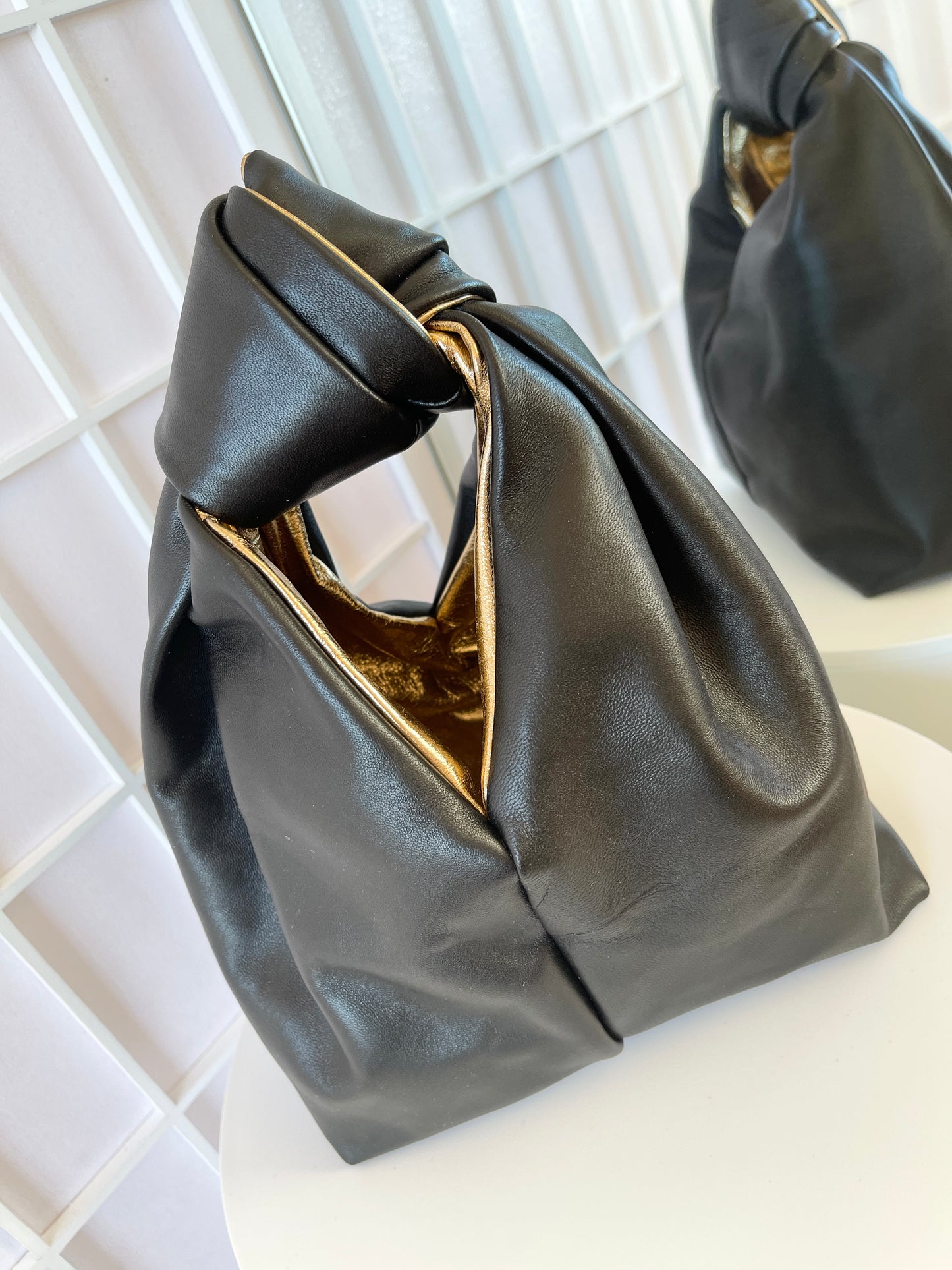 BEAU BAG | BLACK GOLD LINING